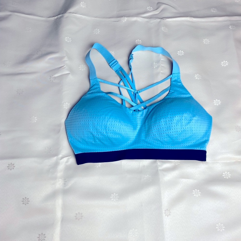 Victoria Secret Sports Bra